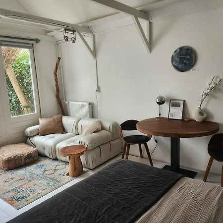 Little Lovely Apartman